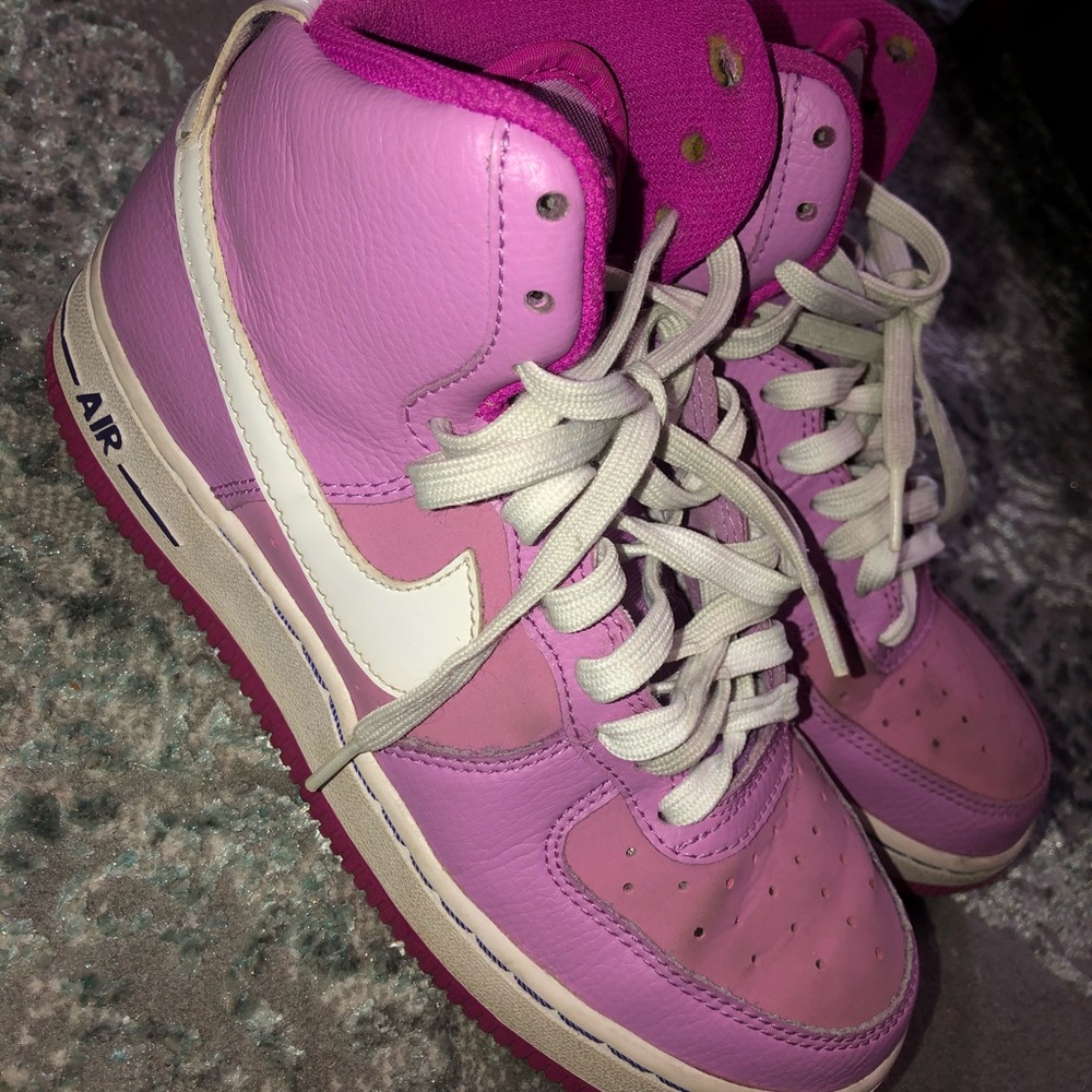 Nike shoes